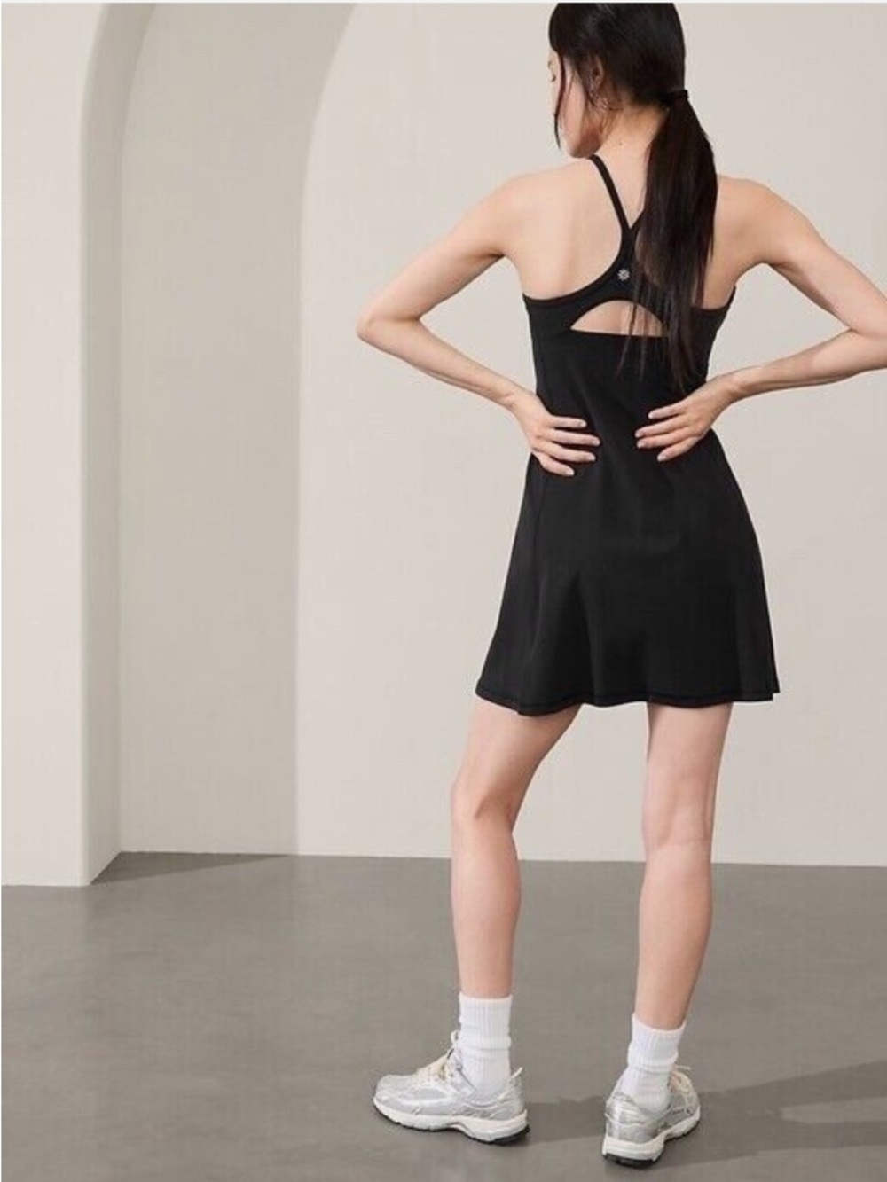 Athleta Vital Dress Black Strappy Back Built-In Bra Size Small Petite